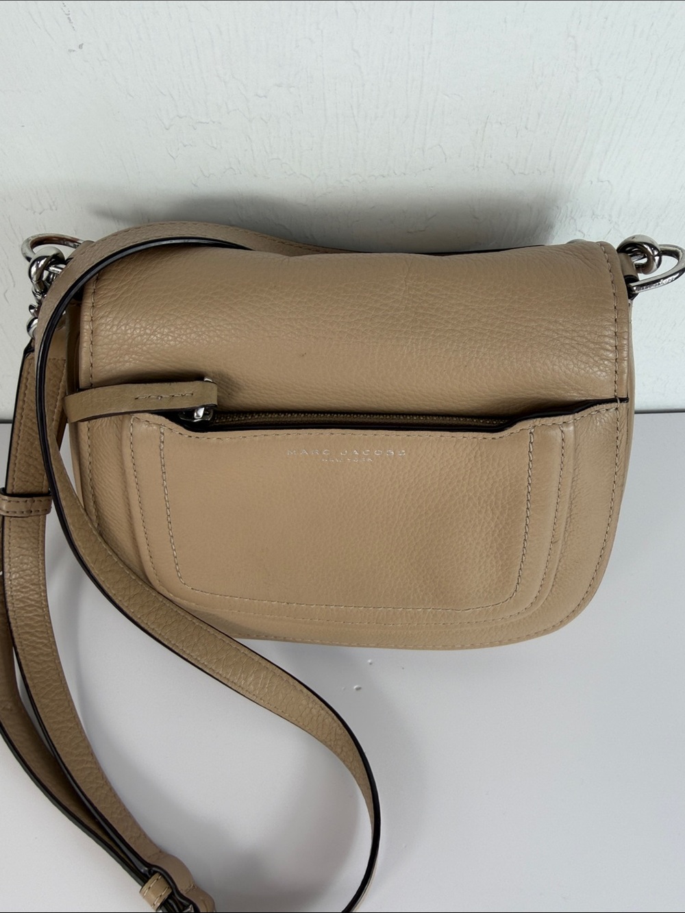 Marc Jacobs Tan Crossbody Saddle Bag - Picture 3 of 13